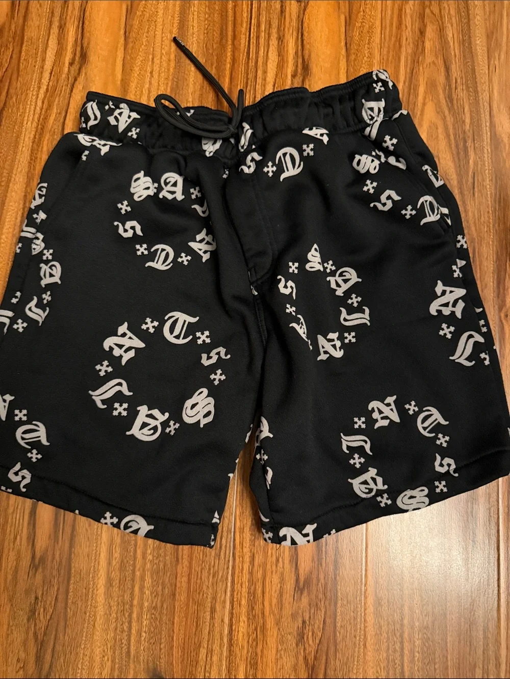Men's Black Patterned Drawstring Shorts